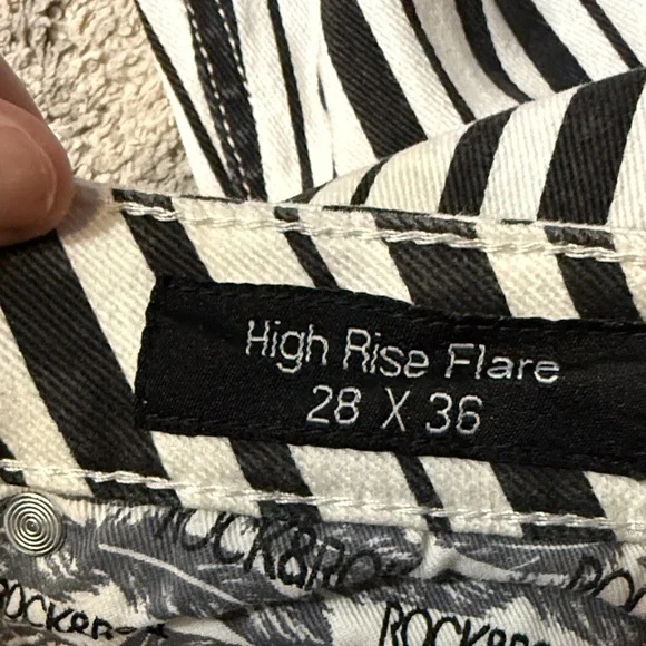 Rock & Roll Cowgirl Black and White Striped Jeans - Picture 6 of 6